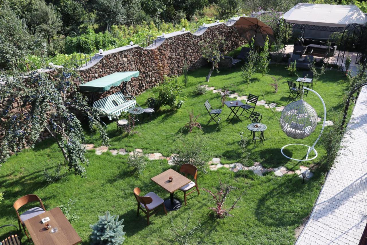 Redroof Country House Hotel Gorisz Kültér fotó