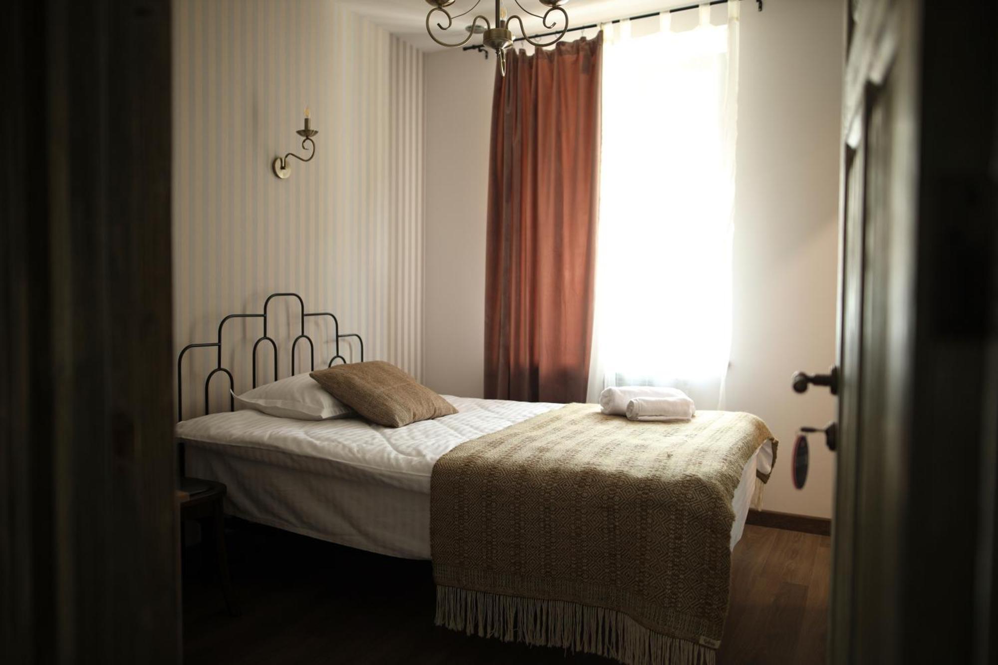 Redroof Country House Hotel Gorisz Kültér fotó