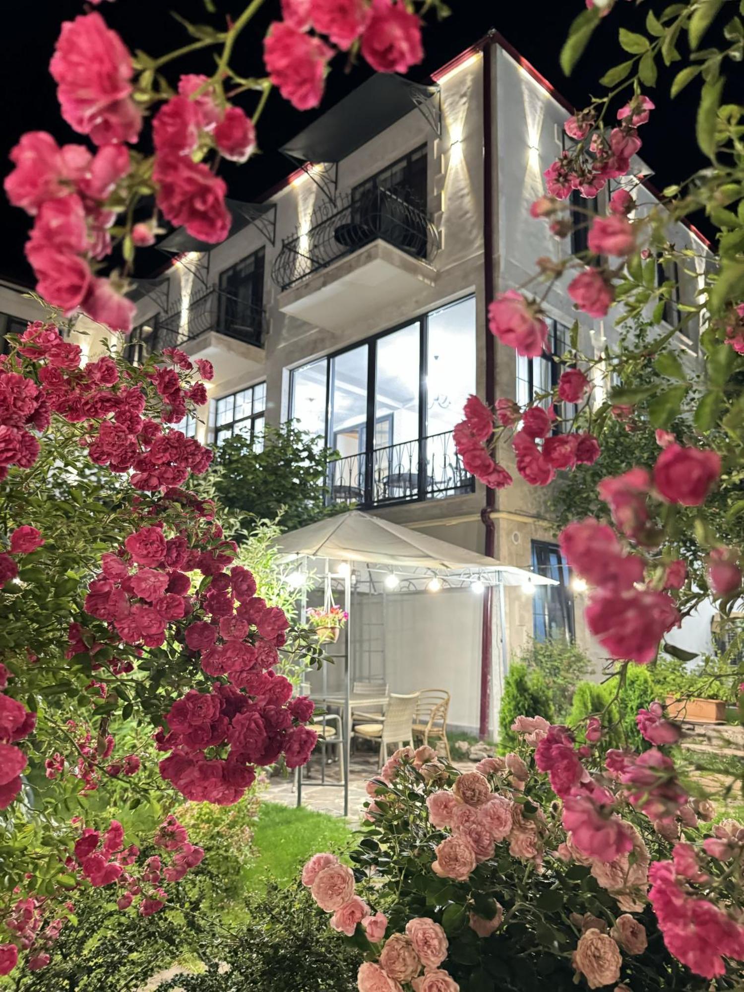 Redroof Country House Hotel Gorisz Kültér fotó